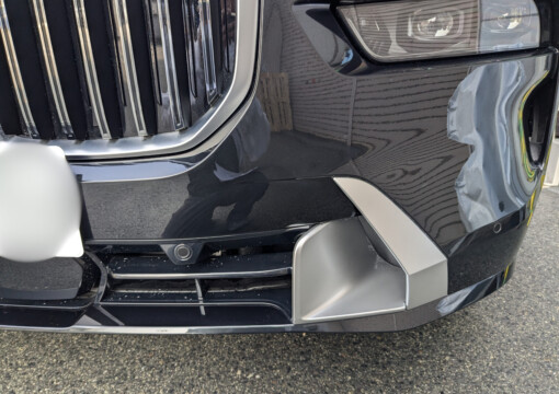 BMW X7 キズ修理サムネイル
