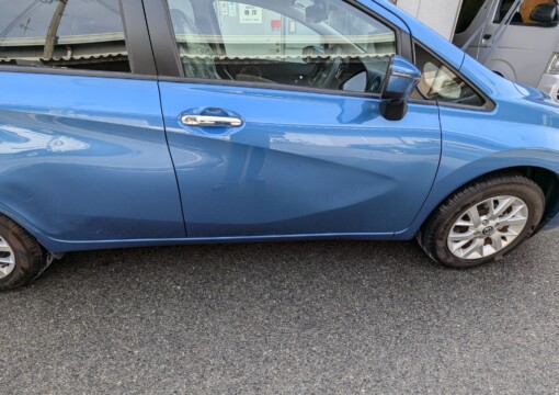 大阪市都島区からご来店　ニッサン　ノートサムネイル