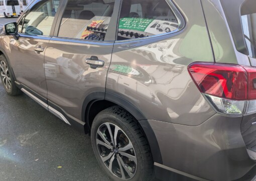 大阪市中央区よりご来店　スバル　フォレスターサムネイル