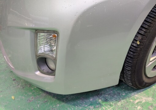 大阪市中央区よりご来店　トヨタ　プリウスサムネイル