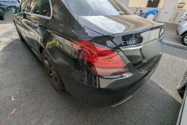 メルセデスベンツ　C180