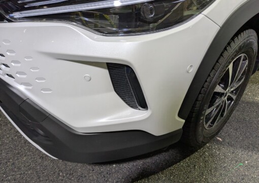 箕面市よりご来店　トヨタ　カローラクロスサムネイル