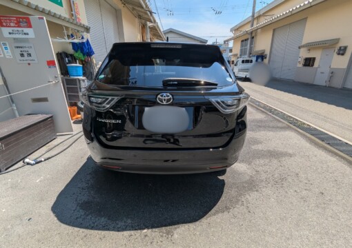 箕面市よりご来店　トヨタ　ハリアーサムネイル